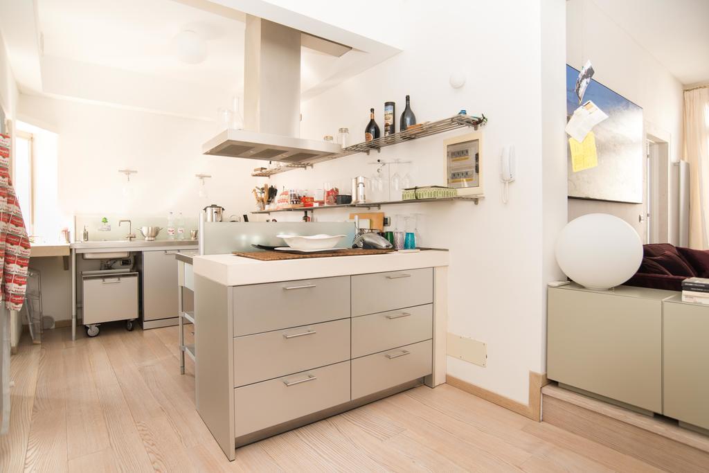Ghetto Modern Apt For 4, Venice Lägenhet Exteriör bild